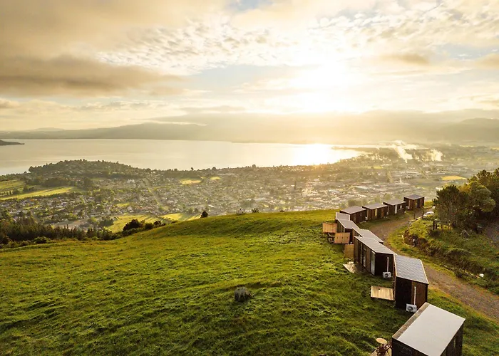 Aorangi Peak 10 By Tiny Away * Rotorua