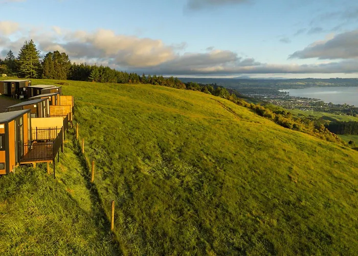 Aorangi Peak 10 By Tiny Away * Rotorua